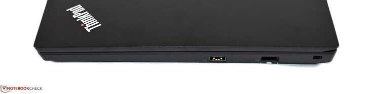 Côté droit : USB A 2.0, Ethernet RJ45, verrou de sécurité Kensington.