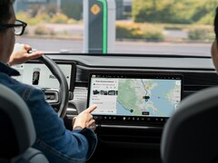 Un Rivian EV fonctionnant avec Google Maps. (Source de l'image : Rivian)