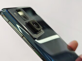 Oppo a construit son appareil photo rétractable autour du Sony IMX766. (Image source : Weibo)