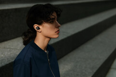 Le Momentum True Wireless 2 est peut-être populaire, mais Sennheiser veut encore se débarrasser de sa division Casques d'écoute grand public. (Source de l'image : Sennheiser)