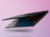 Le ThinkPad T14s Gen 7 de Lenovo, équipé d'un processeur Snapdragon X2, ne pèse que 1,19 kg.