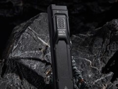 La nouvelle EDC25 de Nitecore n&#039;a plus d&#039;écran OLED. (Image : Nitecore)