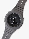 La montre Casio G-Shock x Ron Herman GA-2100. (Source de l'image : Ron Herman)