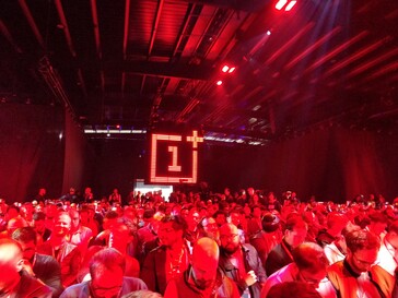 Lors de l'événement de lancement du OnePlus 7T Pro à Londres.