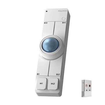 Souris trackball sans fil Keychron Nape Pro de couleur blanche, accompagnée d’un dongle USB de type A