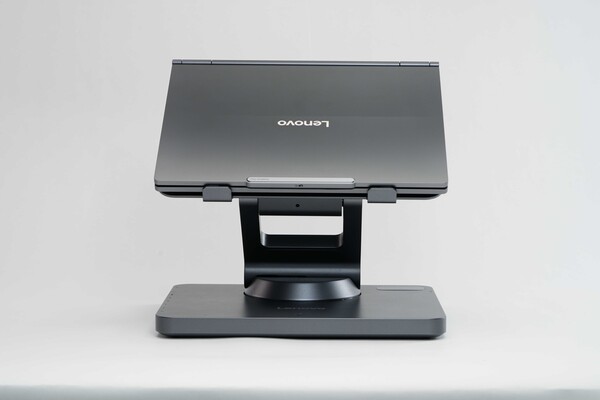 Le Lenovo Smart Motion Concept fonctionne avec un PC Lenovo AI. (Source de l'image : Lenovo)