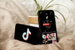 L'application TikTok (Source de l'image : Collabstr, Unsplash)