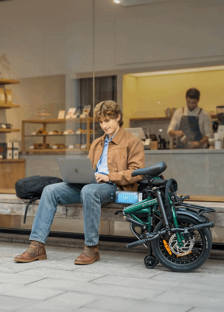 Le vélo électrique Engwe Zip offre une autonomie de 120 km (75 miles) avec une seule charge