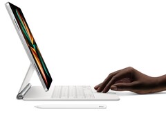 Un iPad Pro redessiné avec un dos en verre est en cours de prototypage par Apple pour un lancement en 2022. (Image : Apple)