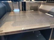 La plaque utilisée est texturée...
