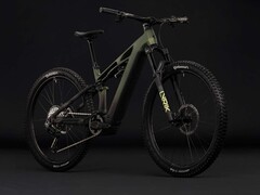 Le Stereo Hybrid ONE44 HPC TM 800 est un nouveau vélo électrique puissant