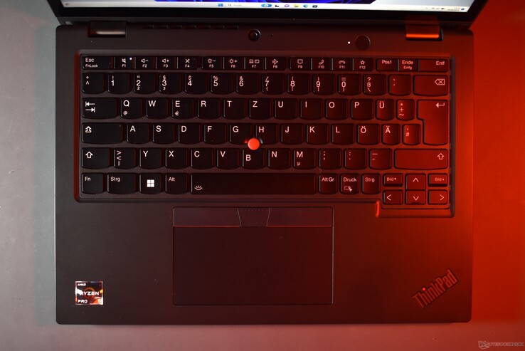 ThinkPad L13 Yoga G4 AMD : zone du clavier