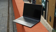 Le CoreBook Xe sera lancé le mois prochain au prix de 699 $ US (Source : Chuwi)