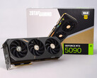 Test de la Zotac Gaming GeForce RTX 5090 Solid : GPU phare de Zotac contre Founders Edition