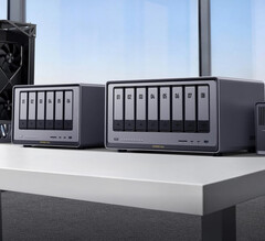 La nouvelle gamme comprend le DXP6800 Ultra à 6 baies et le DXP8800 Ultra à 8 baies. 