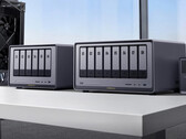 La nouvelle gamme comprend le DXP6800 Ultra à 6 baies et le DXP8800 Ultra à 8 baies. 