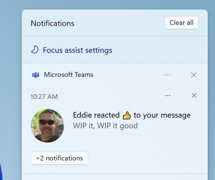 Les paramètres de l'assistance à la mise au point sont désormais accessibles depuis les notifications. (Image source : Microsoft)