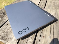 Le Lenovo LOQ 16IRH8 (Source de l&#039;image : Darryl Linington - Notebookcheck)