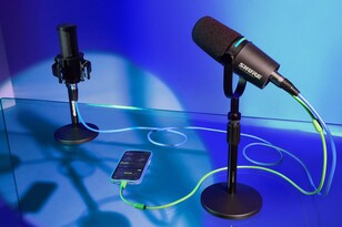 Le MV7i utilisé comme interface audio pour un smartphone (Image source : Shure)