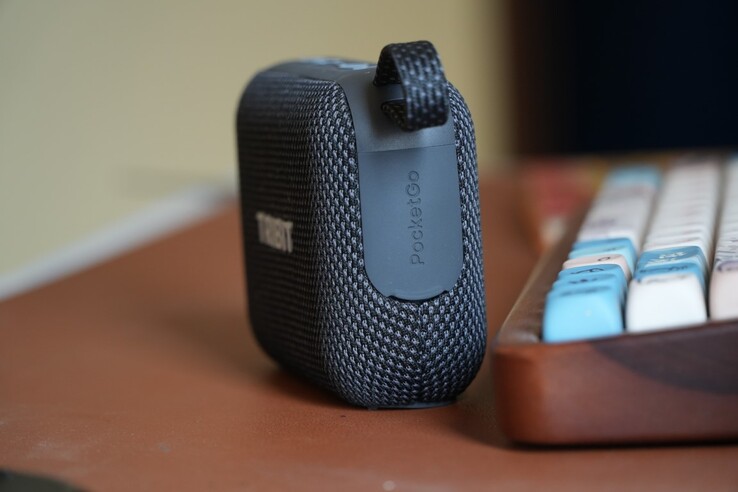L'enceinte Bluetooth portable Tribit PocketGo est dotée d'une application compagnon Tribit