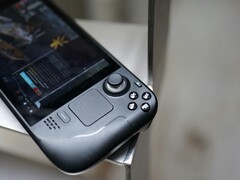 La Steam Deck 2 de Valve pourrait embarquer une puce graphique AMD vieillissante, tout comme la Steam Deck illustrée ici.
