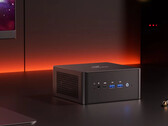Le dernier mini-PC de MINISFORUM est équipé d'un APU de la famille Hawk Point d'AMD. (Source de l'image : MINISFORUM)