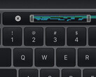 Le clavier papillon était réputé pour tomber en panne à la moindre poussière (Source : Apple)