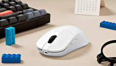 Souris de jeu sans fil Keychron M3 Mini 8K