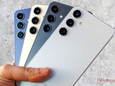 Selon @Tech_Reve, il y a des indications concrètes que les successeurs des Galaxy S24 et Galaxy S24+ seront finalement dotés d'un nouvel appareil photo.