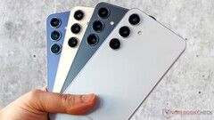 Selon @Tech_Reve, il y a des indications concrètes que les successeurs des Galaxy S24 et Galaxy S24+ seront finalement dotés d&#039;un nouvel appareil photo.