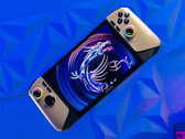Le Claw 8 AI+ semble être un meilleur appareil qu'au moment de son lancement. Photo : l'ordinateur de poche. (Source de l'image : MSI - édité)