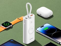 Le Stuffcool Ally Powerbank est doté d&#039;une série de ports et d&#039;un socle de recharge sans fil. (Source : Stuffcool)