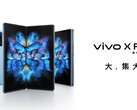 Le Vivo X Fold est doté de caméras de marque Zeiss et de ce qui semble être un objectif périscope. (Image source : Vivo)