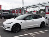 La nouvelle Model 3 a encore relevé les défis de l'efficacité (image : Bjørn Nyland/YouTube)