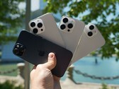 Une gamme complète de mannequins pour l'iPhone 2023. (Source : MacRumors)