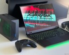 XMG Neo 16 E25. (Source de l'image : Notebookcheck)