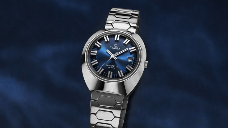 La réédition de la Time Machine 1972 de Q Timex avec un cadran bleu...