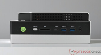 GMKtec EVO-X2 - Connexions avant