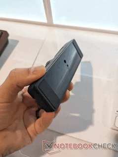 Trackball Keychron noir en bas (Image source : Notebookcheck/Stephen Pereyra)