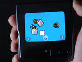 Le Razr 2022 aura un grand écran de couverture. (Image source : Motorola)