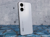 Le Poco X8 fait suite au lancement du X8 Pro Max, que l'on voit ici en photo.