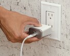 Les chargeurs rapides OtterBox Premium Pro ont une puissance de sortie allant jusqu'à 60 W. (Image source : OtterBox)