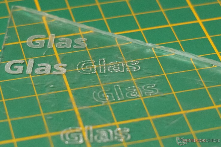 Le verre peut être gravé, mais pas découpé