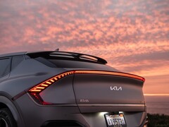 La Kia EV6 Light a une autonomie de 232 miles (~373 km). (Source de l'image : Kia)