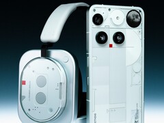 Les écouteurs (1) et le téléphone (3) de Nothing sortiront le 15 juillet, mais vous pourrez vous les procurer quelques jours plus tôt dans la boutique physique de Nothing. (Source de l'image : Nothing)