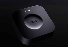 Le Bridge Pro de Philips Hue (photo) devrait être lancé en septembre 2025. (Source de l&#039;image : Signify via Hueblog.com)