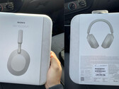 Le Sony WH-1000XM5 sera lancé en noir et en argent, selon la dernière photo. (Image source : u/Chez5160)