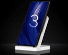 Le Poco F7 Ultra est le premier téléphone de la marque Poco à recevoir la mise à jour HyperOS 3. Sur la photo : le téléphone sur un chargeur sans fil. (Source de l'image : Xiaomi - édité)
