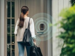 Aqara Smart Lock U400 à l'extérieur de la maison (Source : Aqara PR)