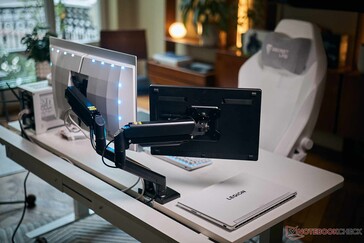 Bras pour moniteur double Esslinger...